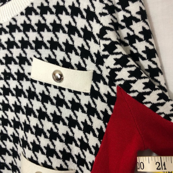 Rondina Houndstooth Cardigan Sweater - Picture 4 of 9